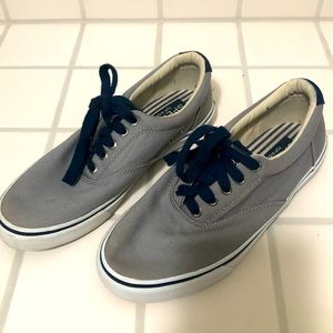 Sperry Topsiders
